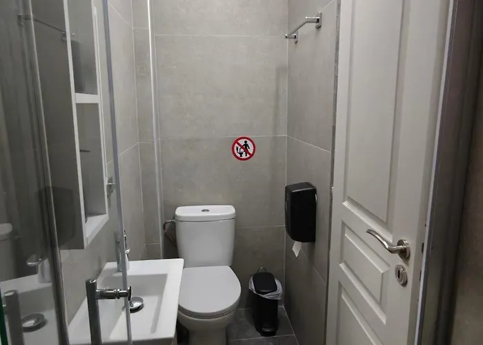 Πανσιόν St Lazarus Λάρνακα