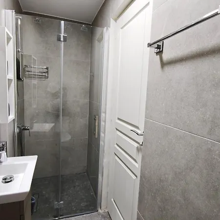 St Lazarus Gæstehus